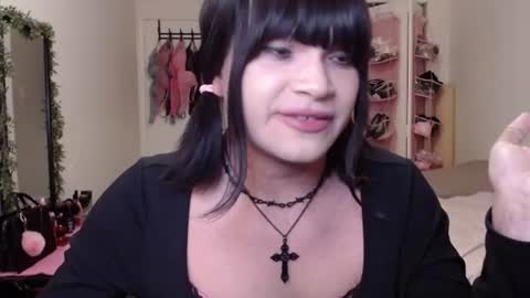 Snapshot of e11aquinn chatting on 10, 7, 2026 Ella online show from 10, 7, 2026