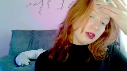 Snapshot of earn_my_lily chatting on 16, 4, 2026 Lily online show from 16, 4, 2026