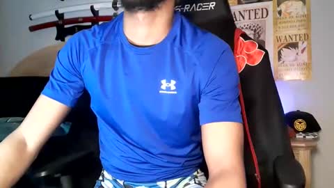 TWITTER   INSTAGRAM    easybreezy20   ONLINE 1230 AM TO 7AM online show from 13, 3, 2026