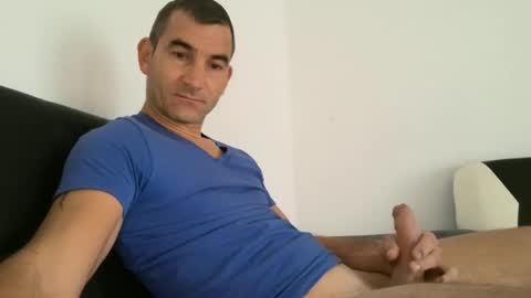 Snapshot of easystyle1 chatting on 2, 10, 2025 Andrew online show from 2, 10, 2025