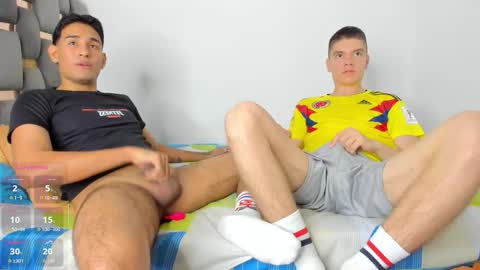 Snapshot of eat_twinks chatting on 2, 10, 2025 INDEPENDENT MODELS online show from 2, 10, 2025