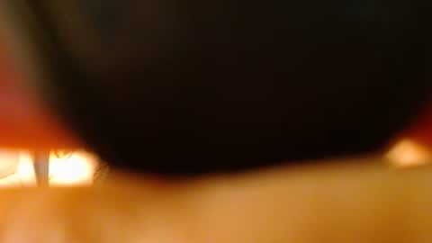 Six online show from 16, 1, 2025