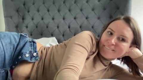 Snapshot of eatmypie69 chatting on 4, 12, 2024 Nadia Ferreira  online show from 4, 12, 2024