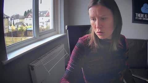 Nadia Ferreira  online show from 13, 3, 2026