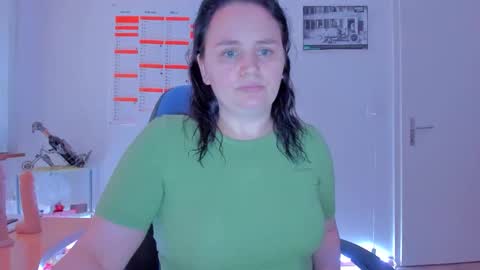 Snapshot of ebikon24 chatting on 28, 5, 2026 ebikon24 online show from 28, 5, 2026