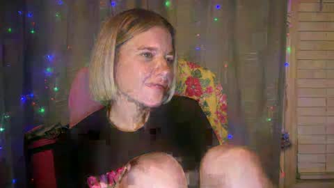 Snapshot of ebony8ivory chatting on 29, 6, 2026 americnbarbie online show from 29, 6, 2026
