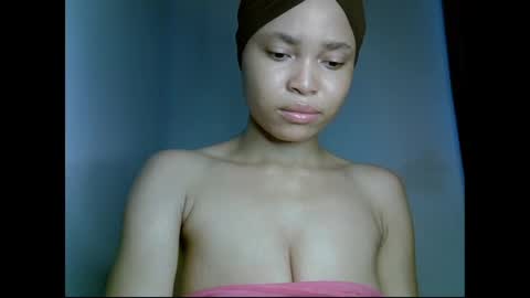 Snapshot of ebony_badgurl chatting on 15, 5, 2026 Ebony badgurl online show from 15, 5, 2026