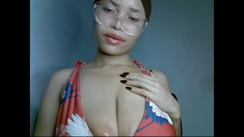 Snapshot of ebony_badgurl chatting on 26, 5, 2026 Ebony badgurl online show from 26, 5, 2026