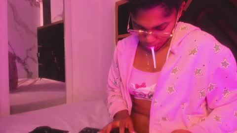 Snapshot of ebony_beautifull chatting on 11, 9, 2025 Luci online show from 11, 9, 2025