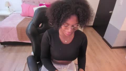 ebony_fantasy2 online show from 29, 3, 2026