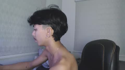 Snapshot of ebony_fuckboy chatting on 15, 9, 2025 ebony_fuckboy online show from 15, 9, 2025