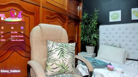 ebony_katterin online show from 11, 11, 2025