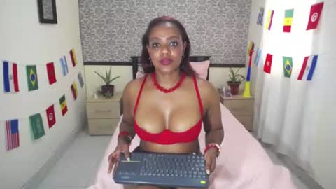 Snapshot of ebony_milf83 chatting on 16, 6, 2026 Eva online show from 16, 6, 2026