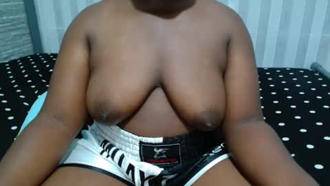 Snapshot of ebony_sabrina chatting on 20, 4, 2026 Sabrina online show from 20, 4, 2026