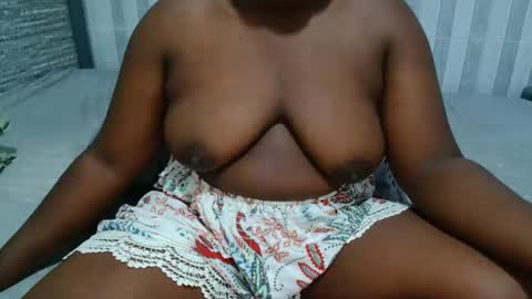 Snapshot of ebony_sabrina chatting on 30, 4, 2026 Sabrina online show from 30, 4, 2026