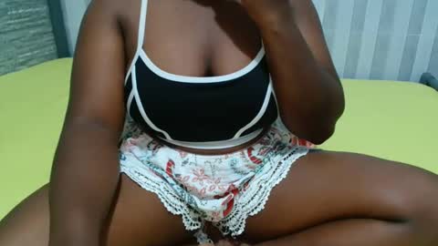 Snapshot of ebony_sabrina chatting on 17, 5, 2026 Sabrina online show from 17, 5, 2026