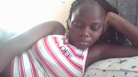 Snapshot of ebony_tasha chatting on 14, 5, 2026 tasha online show from 14, 5, 2026
