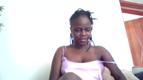 Snapshot of ebony_tasha chatting on 30, 5, 2026 tasha online show from 30, 5, 2026