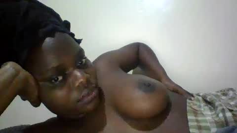 Snapshot of ebony_tasha chatting on 20, 7, 2026 tasha online show from 20, 7, 2026