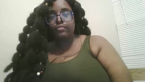 Snapshot of ebonybigtitqueen4 chatting on 16, 11, 2025 ebonybigtitqueen4 online show from 16, 11, 2025