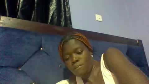 ebonybloom01 online show from 12, 3, 2025