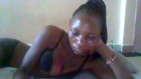 Snapshot of ebonycutegal4 chatting on 8, 6, 2026 MELLEN online show from 8, 6, 2026