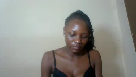 Snapshot of ebonycutegal4 chatting on 21, 6, 2026 MELLEN online show from 21, 6, 2026