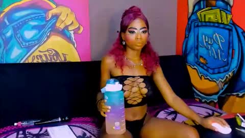 Pearl online show from 8, 12, 2024