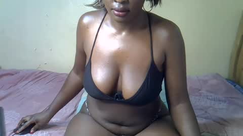 Snapshot of ebonyfatale chatting on 12, 6, 2026 ebonyfatale online show from 12, 6, 2026