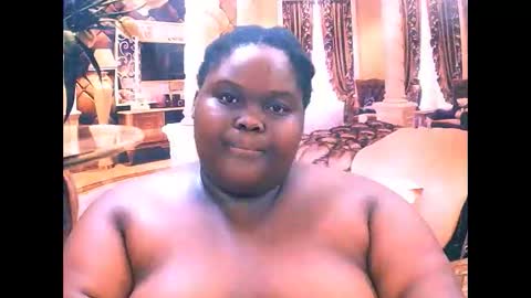 ebonyhotbuns4u2luv online show from 14, 1, 2026