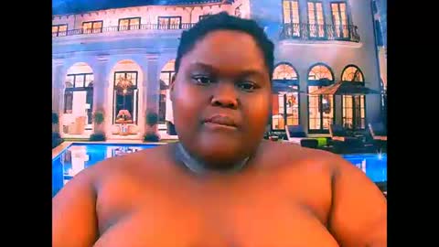 ebonyhotbuns4u2luv online show from 13, 5, 2026