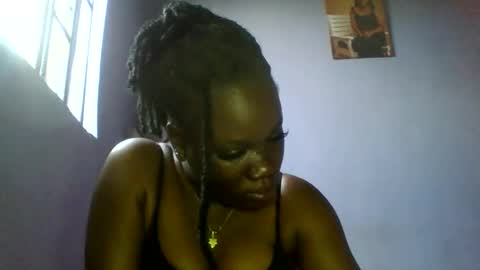 Snapshot of ebonykittyx_xx chatting on 2, 5, 2026 rolse online show from 2, 5, 2026