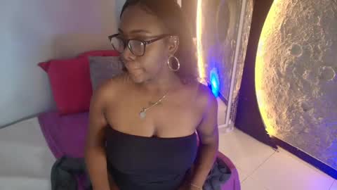 ebonyrosee_ online show from 6, 6, 2026