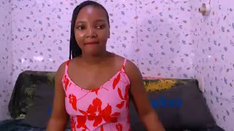 Snapshot of ebonysativa chatting on 16, 4, 2026 ebonysativa online show from 16, 4, 2026