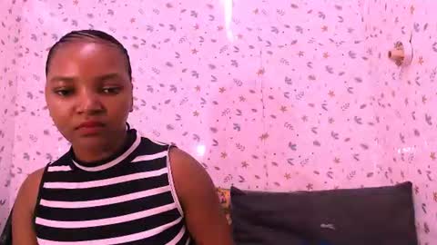 Snapshot of ebonysativa chatting on 22, 4, 2026 ebonysativa online show from 22, 4, 2026
