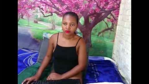 Snapshot of ebonysativa chatting on 14, 5, 2026 ebonysativa online show from 14, 5, 2026