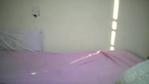 Snapshot of ebonyzora chatting on 19, 6, 2026 Zora online show from 19, 6, 2026