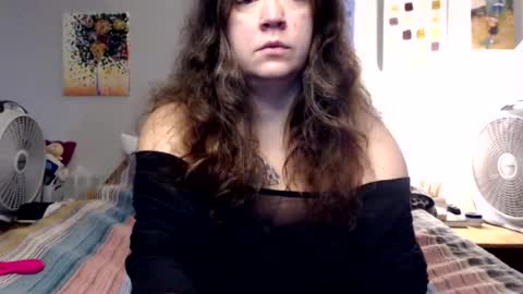 Snapshot of echosol17 chatting on 27, 7, 2026 Weird Echo online show from 27, 7, 2026