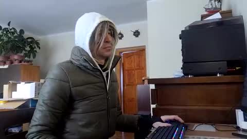 Snapshot of ecita chatting on 9, 1, 2026 Ecita online show from 9, 1, 2026