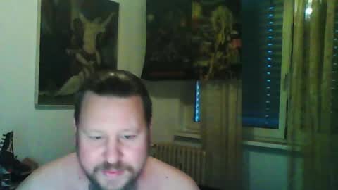 Edward online show from 27, 4, 2026