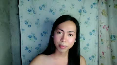 eddfox001 online show from 17, 4, 2026