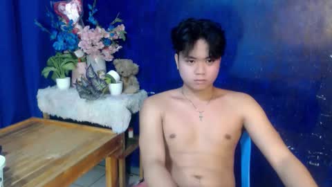 Snapshot of edelcum_xx chatting on 8, 1, 2026 edelcum_xx online show from 8, 1, 2026