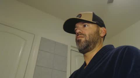 Snapshot of edge_masters chatting on 25, 12, 2024 EdgeM online show from 25, 12, 2024