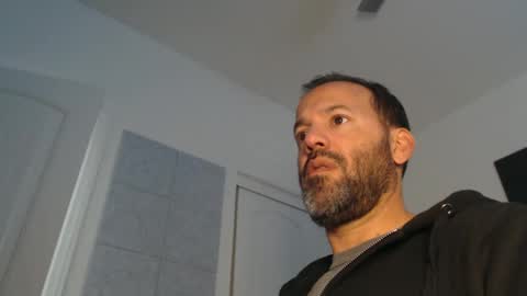 Snapshot of edge_masters chatting on 9, 1, 2025 EdgeM online show from 9, 1, 2025