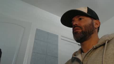 Snapshot of edge_masters chatting on 9, 2, 2025 EdgeM online show from 9, 2, 2025