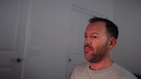 Snapshot of edge_masters chatting on 13, 11, 2025 EdgeM online show from 13, 11, 2025