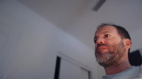 Snapshot of edge_masters chatting on 10, 2, 2026 EdgeM online show from 10, 2, 2026