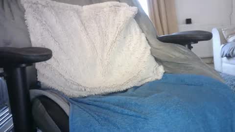 Snapshot of edged_biker chatting on 21, 2, 2025 edged biker online show from 21, 2, 2025