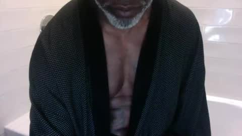 Snapshot of edgingdaddy chatting on 23, 5, 2026 Dad online show from 23, 5, 2026