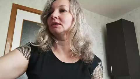 Snapshot of edithmanning chatting on 25, 5, 2026 edithmanning online show from 25, 5, 2026